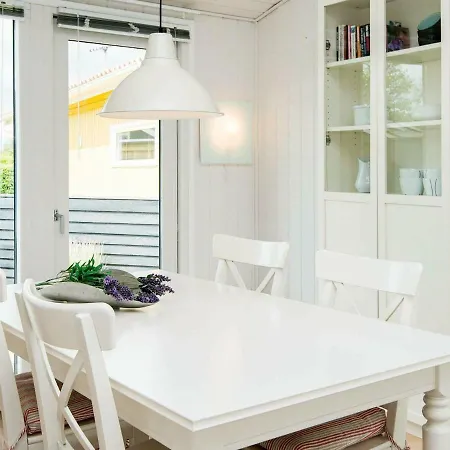 One-bedroom Holiday In Juelsminde 2