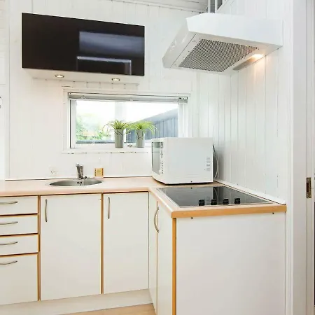 Dom wakacyjny One-bedroom Holiday In Juelsminde 2 *